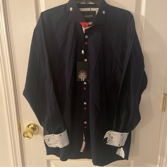 MACEOO Men's Casual Navy Shirt with Red and White Accents - Picture 3 of 14
